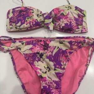 Victoria’s Secret Floral Bandeau Bikini Set — Size XS (Top & Bottom)